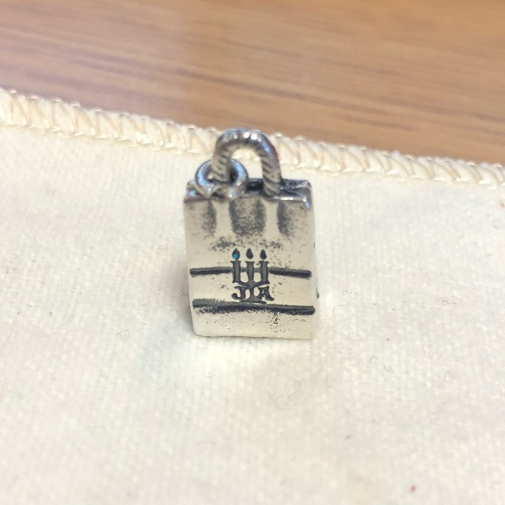 James Avery Retired Shopping Bag